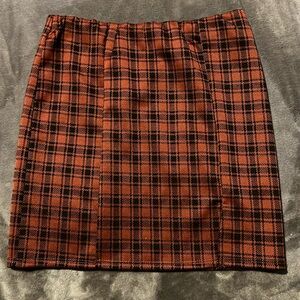 Short skirt
